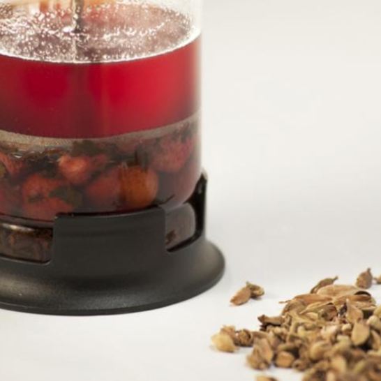 Рецепт чая с клубникой и специями