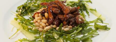 курица в чайно-соевом соусе с белой фасолью. Шаг 8