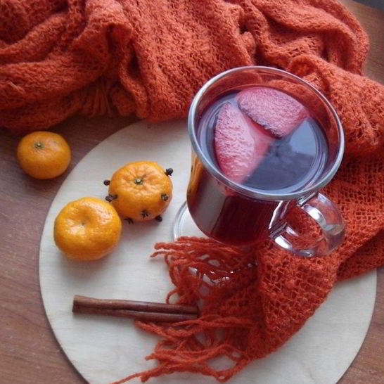 Рецепт глинтвейна с мандаринами на ягодном соке