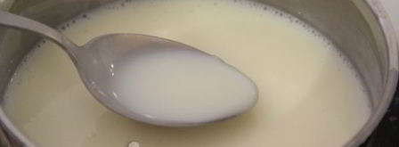 молочный кисель с вишневым конфитюром. Шаг 8