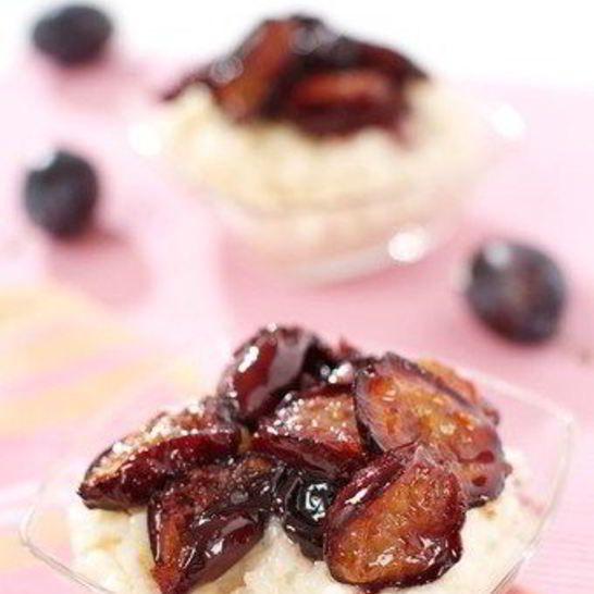 Рецепт печеных слив с бренди и лимонной цедрой