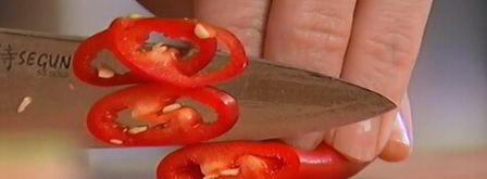 спагетти с копченой форелью и джином. Шаг 4