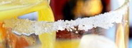 коктейль текила-санрайз. Шаг 5