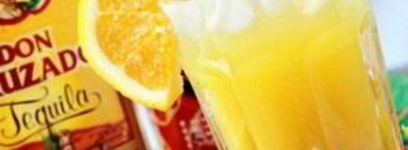 коктейль текила-санрайз. Шаг 6