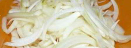 линь, тушеный с вином и шампиньонами. Шаг 5