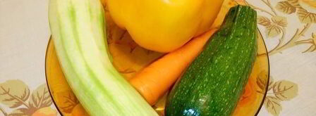 запеченная в кармашках форель с вином и овощами. Шаг 3