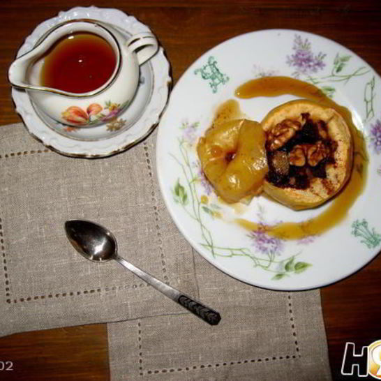 Рецепт яблока, запеченного с виски и корицей