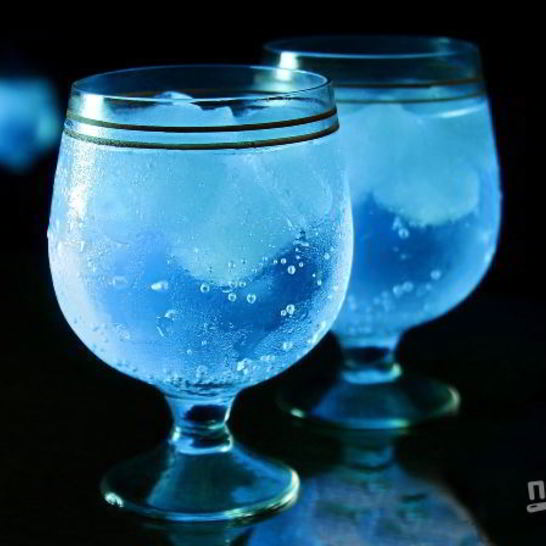 Рецепт светящегося коктейля