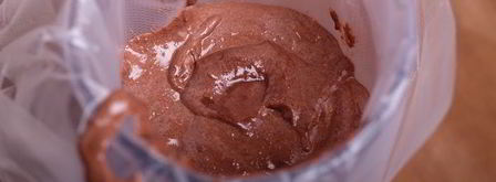 шоколадные макарон с ликером baileys. Шаг 21