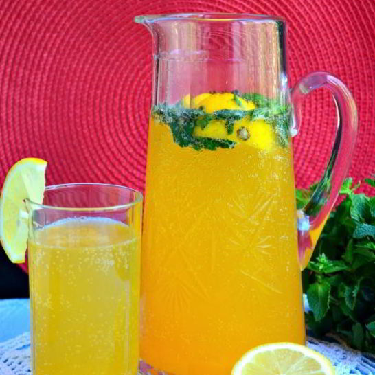 Рецепт абрикосового лимонада с мятой