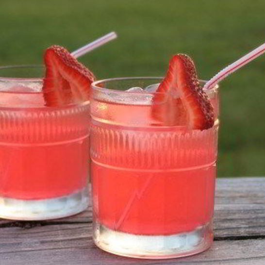 Рецепт клубничного лимонада с красным чаем