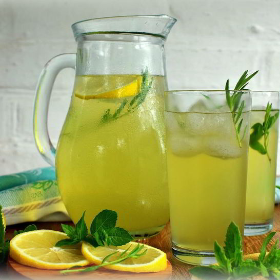 Рецепт лимонада из тархуна, лимона и мяты