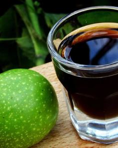 Настойка грецкого ореха на спирту