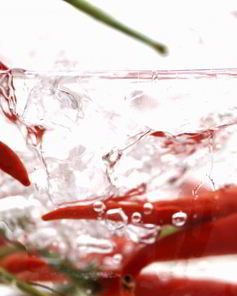 Настойка из водки с красным перцем