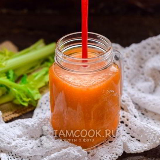 Рецепт смузей из сельдерея с апельсиновым соком, морковью и яблоком