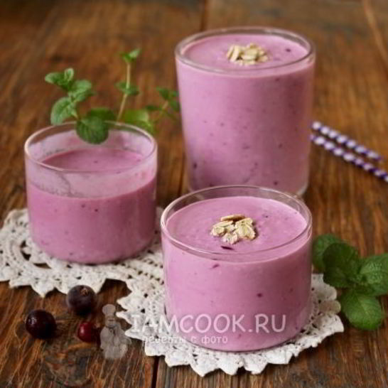 Рецепт смузей с творогом, овсянкой и смородиной