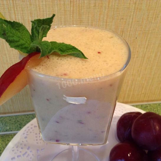 Рецепт смузей со сливами и бананом сладкая парочка