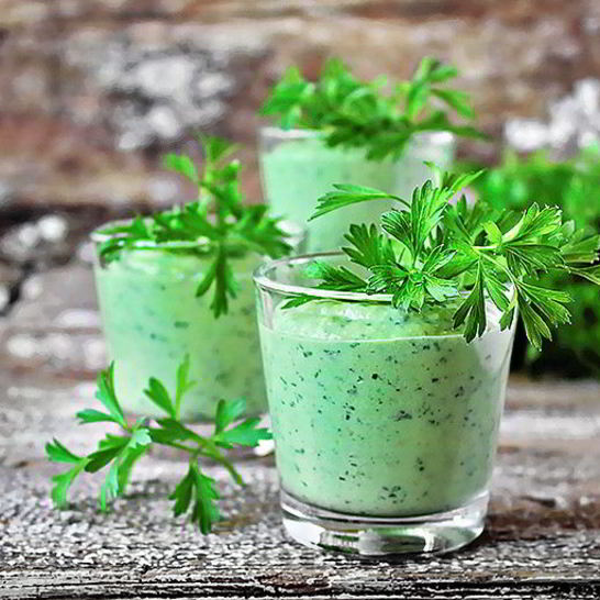 Рецепт зеленого смузи с авокадо и мятой