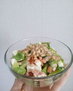 Греческий салат с кедровыми орешками