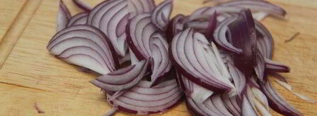 греческий салат с перловкой. Шаг 9