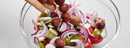 настоящий греческий салат. Шаг 6