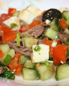 Салат греческий с мясом
