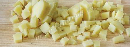 картофельный салат с маринованными грибами. Шаг 4