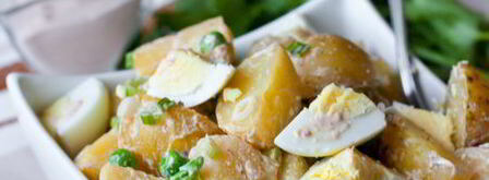 картофельный салат с яйцами и горошком. Шаг 7