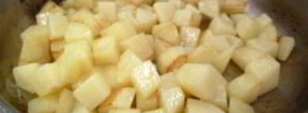 салат с жареным картофелем. Шаг 3