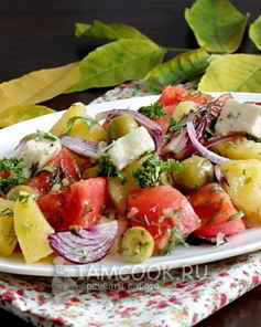 Теплый салат с картофелем
