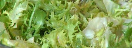 лионский салат с карамелизированным луком и орехами. Шаг 6