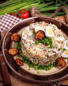 Оливье с грибами