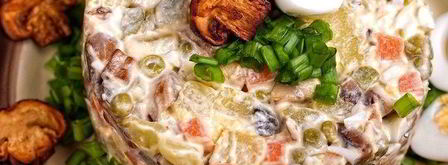 оливье с грибами. Шаг 7