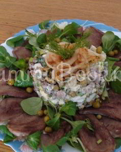 Оливье с каперсами и языком