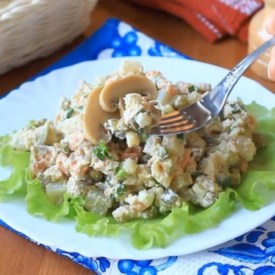 Рецепт салата оливье с грибами постный