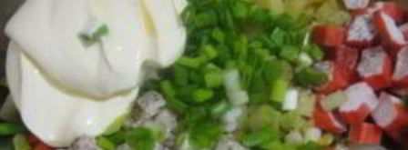 салат оливье с крабовыми палочками. Шаг 12