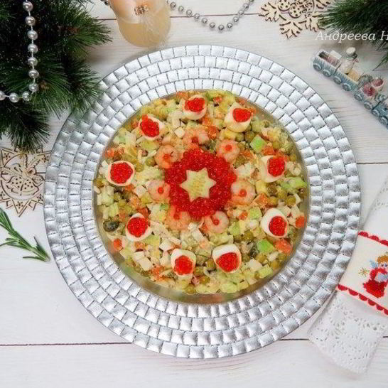 Рецепт современного оливье с авокадо