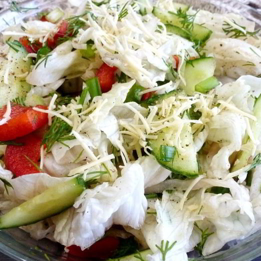 Овощной салат с сыром