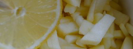 салат из овощей и фруктов с оригинальной заправкой. Шаг 3