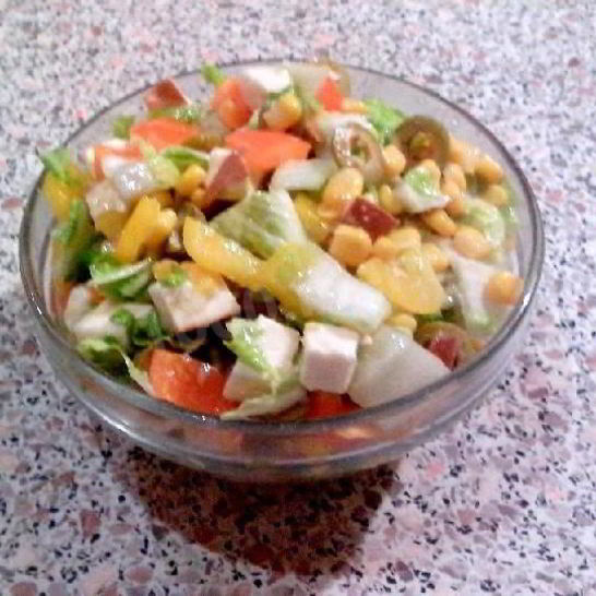 Рецепт салата из пекинской капусты с кукурузой