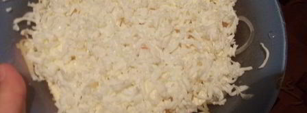 салат мимоза с копченой ставридой и яблоком. Шаг 4