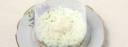 салат мимоза с рисом. Шаг 5