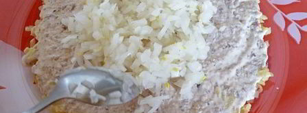 слоеный салат мимоза. Шаг 11