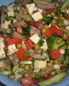 Салат пикантный с языком