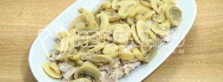 салат курица под шубой. Шаг 6
