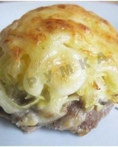 Шарики из фарша под шубой в духовке