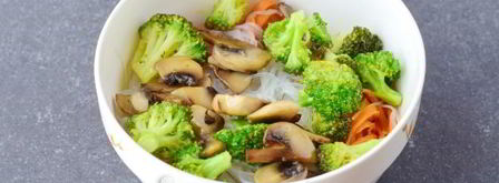 салат с фунчозой и корейской морковью. Шаг 8