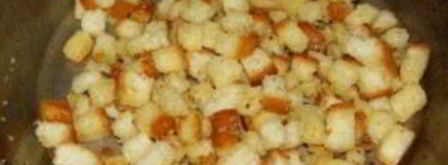 салат с сухариками. Шаг 4