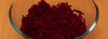 салат со свеклой и черносливом. Шаг 5