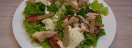 салат цезарь с курицей классический простой. Шаг 7